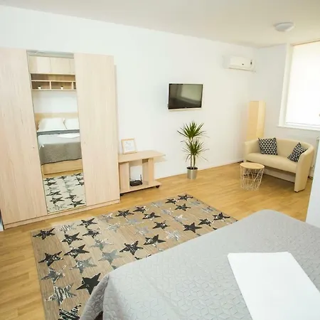 Barbu Vacarescu Aparthotelc Apartment *