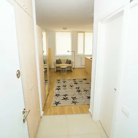 Barbu Vacarescu Aparthotelc 아파트